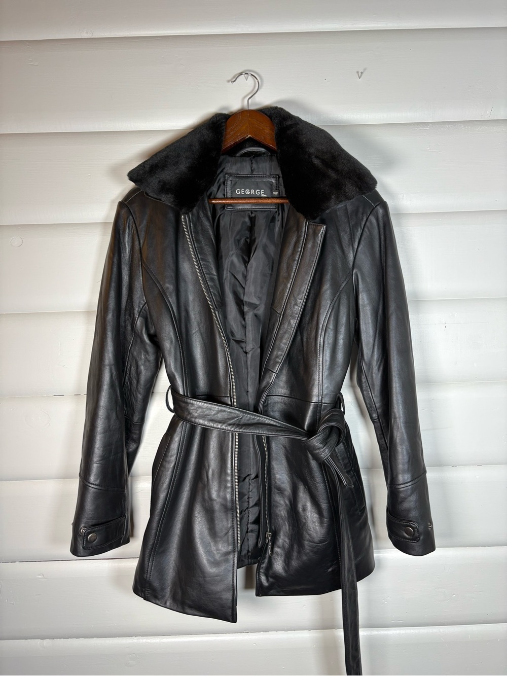 Vintage 100% Leather Belted Faux Fur Collar Jacket George Quiet Luxury S